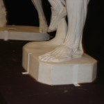 Soclage pour L'homme aux figures de cires / Musée Gustave Moreau